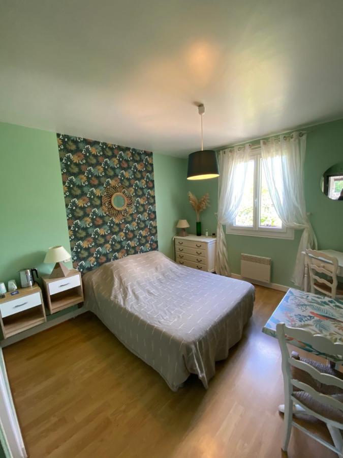 Bed and Breakfast Moulin De Latouille Екстер'єр фото