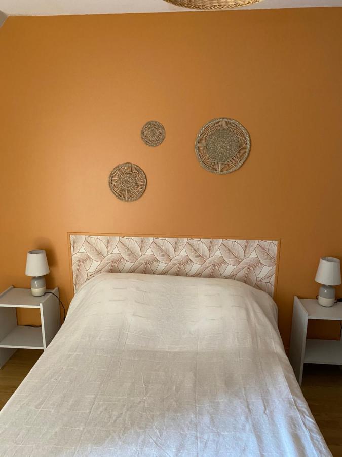 Bed and Breakfast Moulin De Latouille Екстер'єр фото