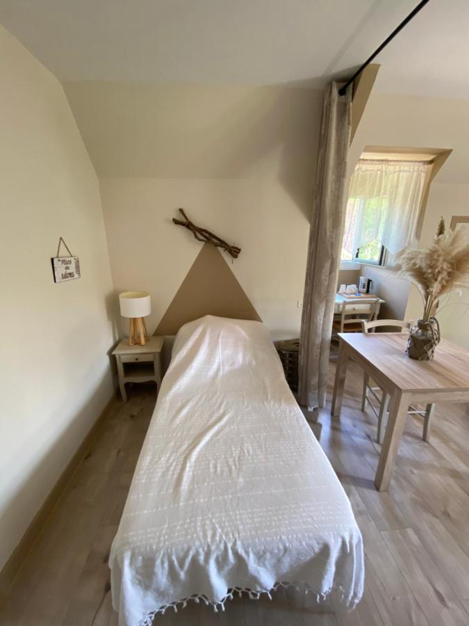 Bed and Breakfast Moulin De Latouille Екстер'єр фото